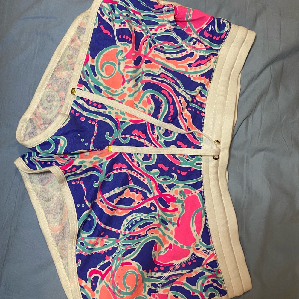Lilly Pulitzer Chrissy shorts jellies be jammin